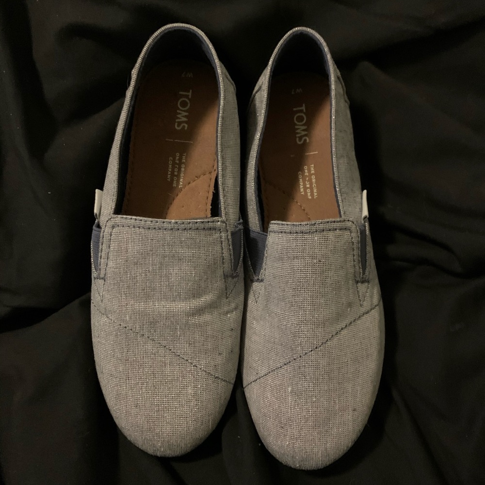 Toms Flats. Blue Shimmer. Size 7
